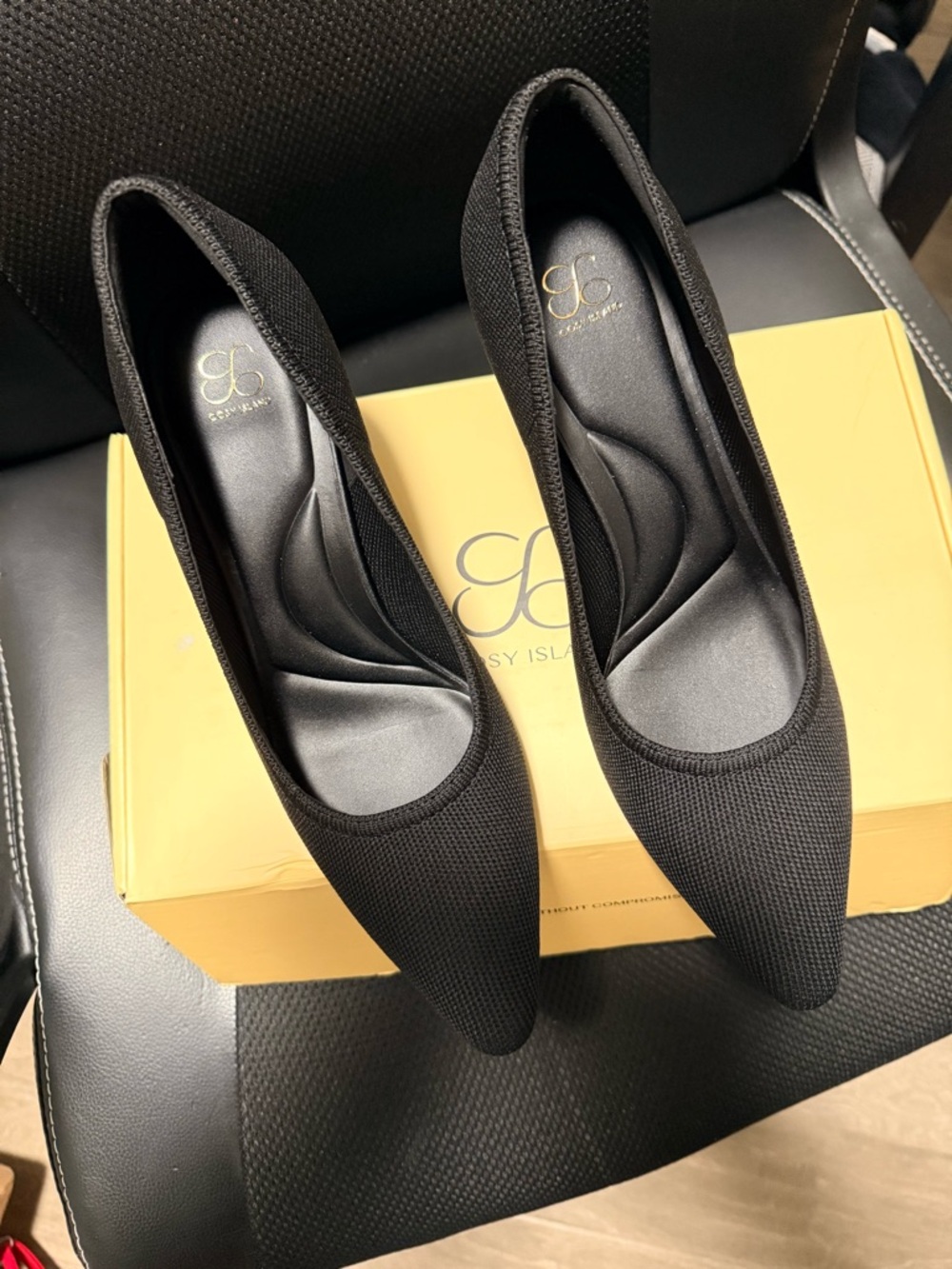 Black Pointed Knit Slip-On Pumps